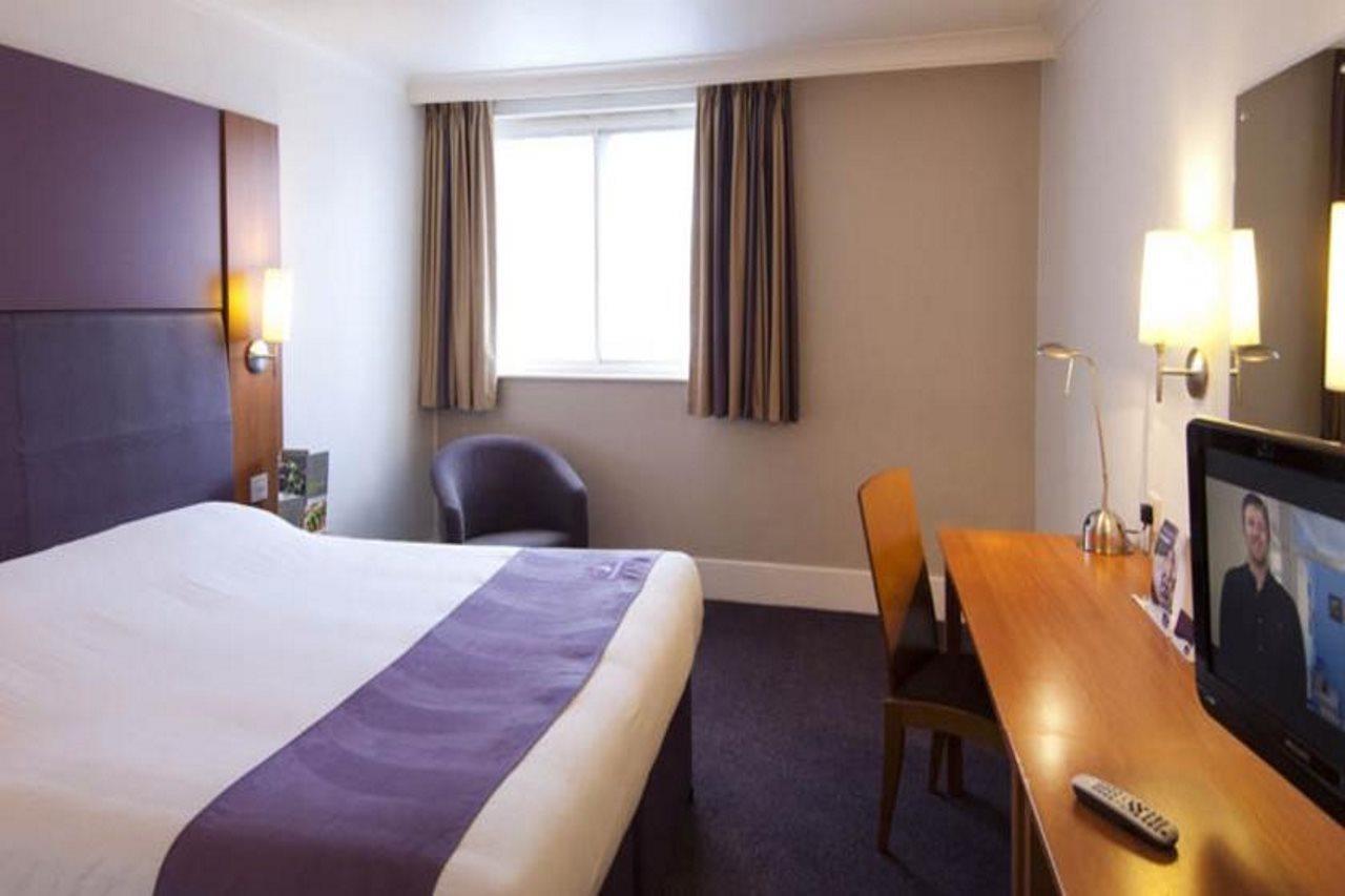 Premier Inn Newcastle Airport South Woolsington Ngoại thất bức ảnh
